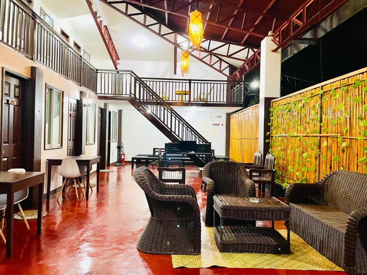 Amancio'S Balai - Near The Airport, City Center! Puerto Princesa Extérieur photo